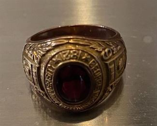 10K Gold Class Ring