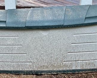 Rubbermaid Storage Container 