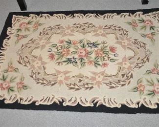 Hand Knotted 100% Wool Area Rug, 55" x 35"