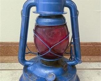 Antique Dietz Kerosene Lantern 