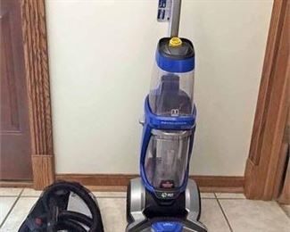 New Bissell Pet Vacuum