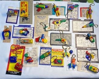 1950 collectible Plas Trix Co. key chain puzzles with cards