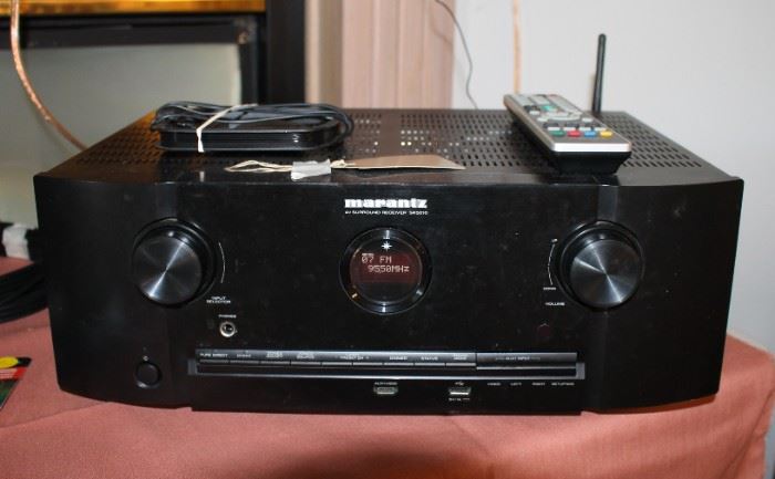 Marantz Model SR5010 receiver, works great