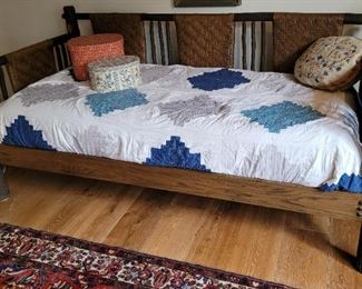 Fantastic Old Hickory Day Bed