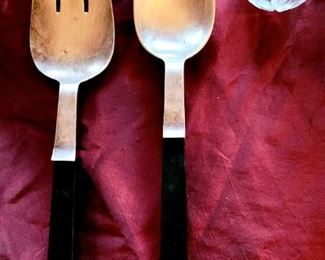 Ebony and sterling hand hampered serving utensils