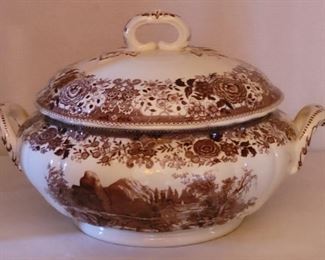 Villeroy  and Boch tureen