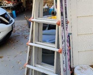 Multi-use ladder