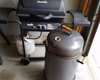 Char-broil grill and smoker