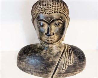 Medal (bronze?) decor piece