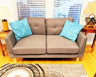 Gray fabric Loveseat 
