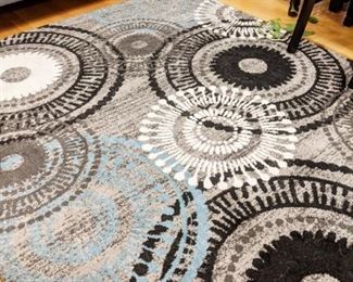 Contemporary area rug 5x7
