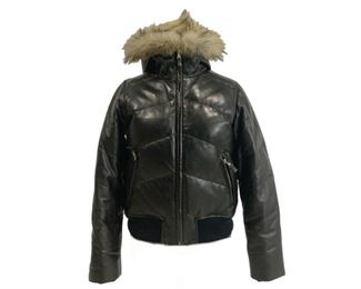 An Andrew Marc Leather And Fur Jacket, Womens Size M
Lot #: 40