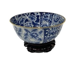 A Hand Painted Blue And White Footed Bowl Together With A Wood Stand
Lot #: 109