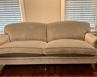 George Smith Classic Standard 7 FT. Sofa
Lot #: 150
