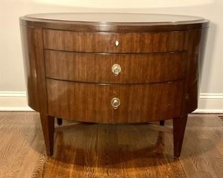 Small Oval Chest Of Drawers
Lot #: 161