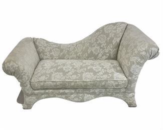 A Lee Industries Chaise Lounge
Lot #: 231