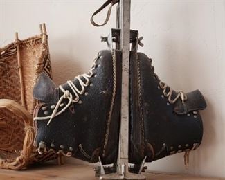 Antique ski boots
