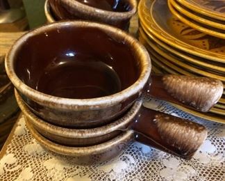 McCoy 7050 Brown Drip Bowls w/ Handles