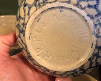 Roseville Spongeware