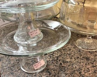 Cake stands
