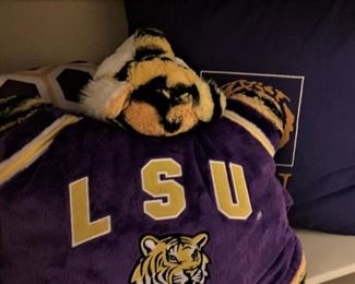 LSU pillow