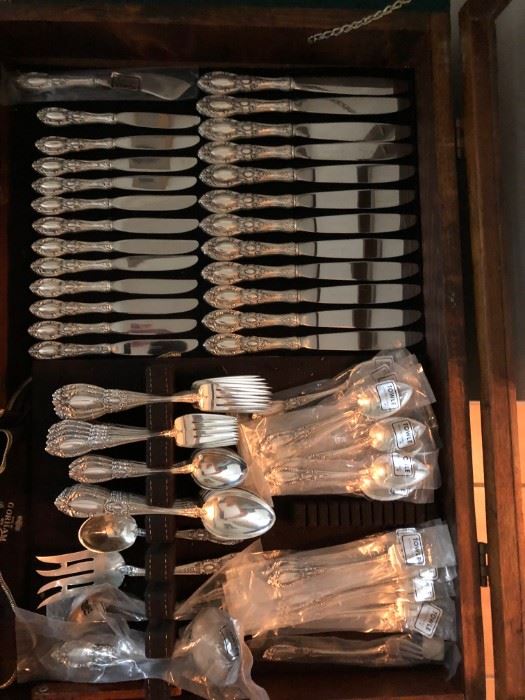 Towle Flatware - King Richard Pattern (100 Pieces) Some Unopened