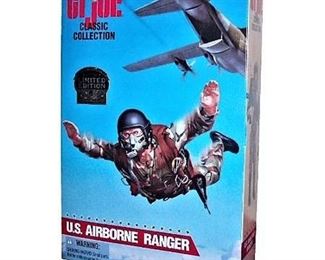 GI Joe Year 1996 Limited Edition Classic Collection 12 Inch Tall Soldier Action Figure - U.S. Airborne Ranger HALO Parachutist with Camouflage Fatigues
