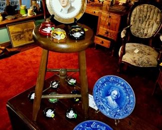 Presidential Plates, Presidential paper weights  / Franklin Mint