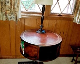 Drum table, library drum table, spins