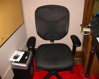 Desk Chair & shredder