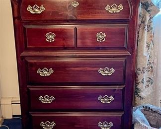 Chest of drawers - $100