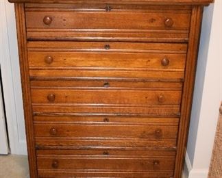 Antique Chest of Drawers