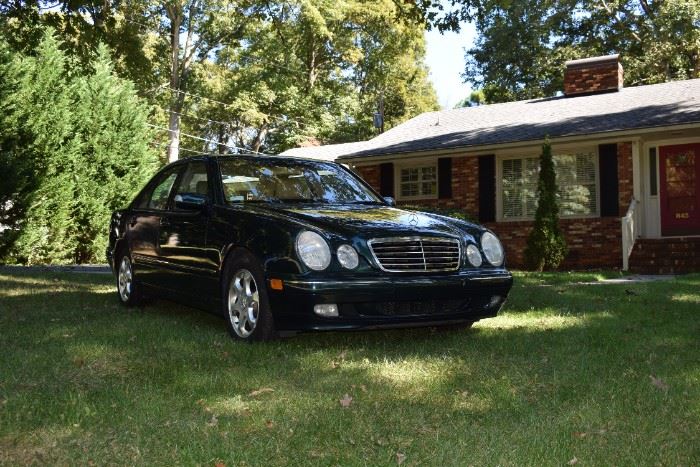 2002 Mercedes E320 Sedan