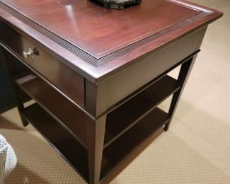 28 1/2 x 27 1/2 x 27 1/2"  $175