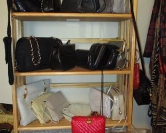 Dressier retro handbags