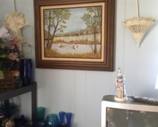 Picture and wall items