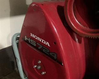 Honda HS 724 Snowblower