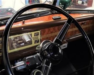 INTERIOR WITH NEW PARTS