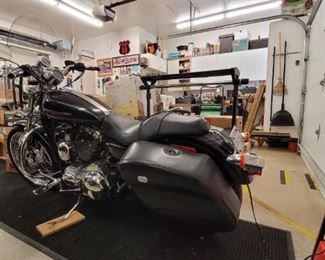 2007 HARLEY DAVIDSON 1200 CC, @10,000 MILES