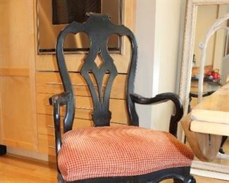 DINING CHAIR