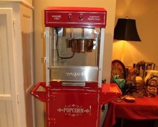 POPCOR MACHINE-LIKE NEW