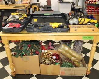 CRAFT TABLE, POWER TOOLS