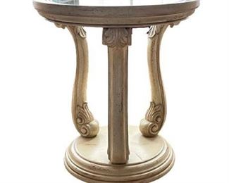 Lot 028
Imported Italian Glass Top Side Table