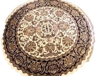 Lot 039
Custom Wool Area Rug