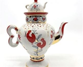 Lot 088
Imperial Lomonosov Porcelain Brewing Teapot 'Rooster' Design