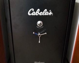 Cabela Woodsman 25-Gun Gun Safe, Model D-48, 60" x 42" x 22", With Key, Combination Known