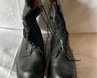 Vibram Bates GoreTex Leather Boots