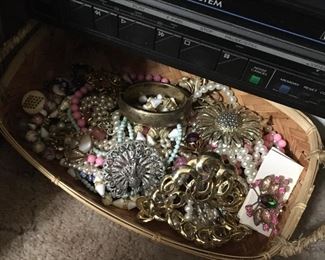 Some jewelry we didn’t really have time to look at