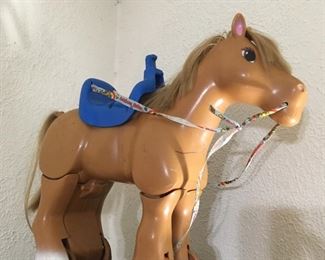 The strings is rainbow Brite, but I am not sure if this is really a rainbow Brite toy or not