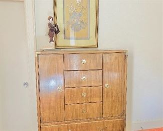 Drexel Heritage Accolade Campaign chest